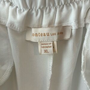 Monteau Los Angeles XL white long pants.